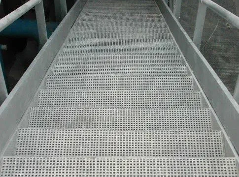FRP Настил решітковий 13 FRP Настил решітковий 13